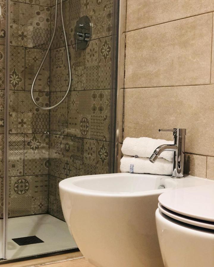 Lungomare Rooms 奧爾比亞 外观 照片